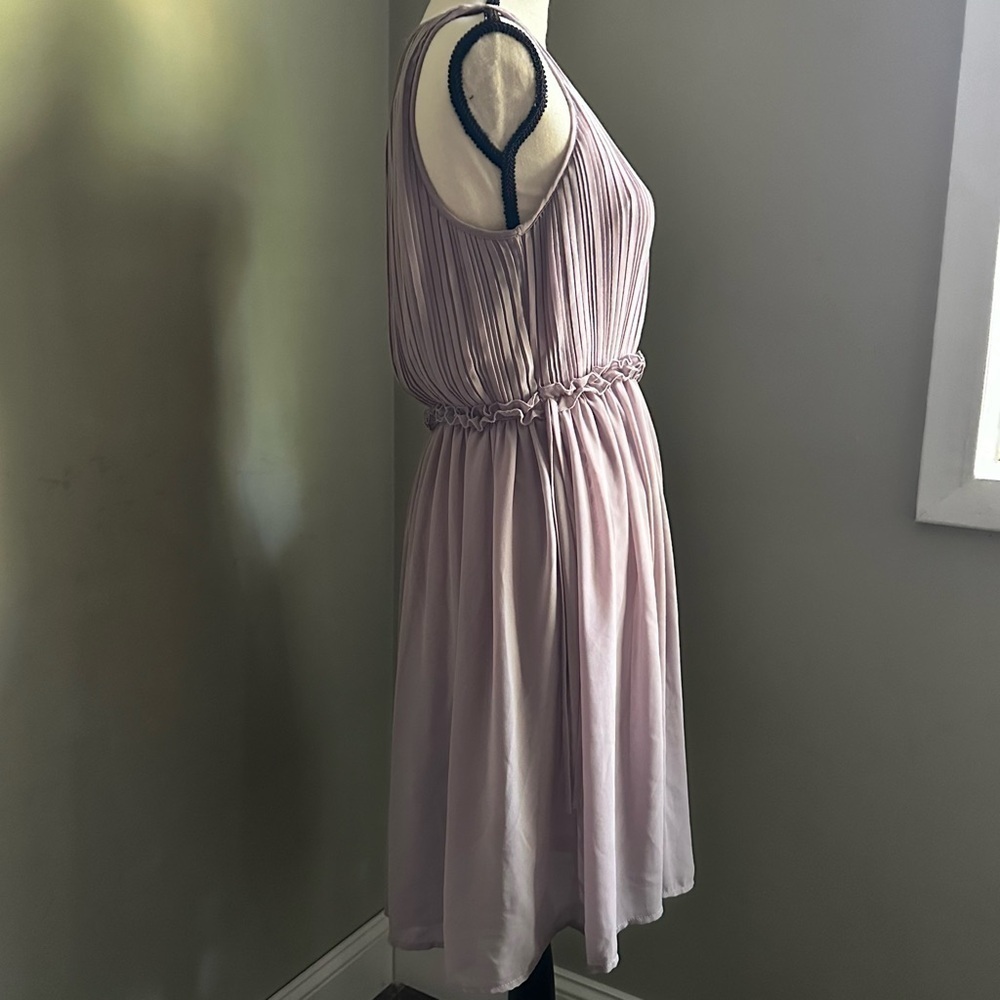 H&M | Pleated Chiffon Dress Dusky Purple | size 6 - Picture 5 of 16